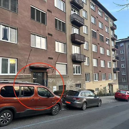 Sunny Modern With 2 With A View And Good Connections To The Centre شقة براغ